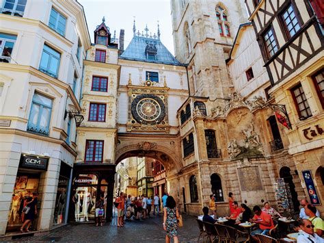 ‭Lepage Rouen Gros Horloge‬ in 103 Rue du Gros Horloge 76000 